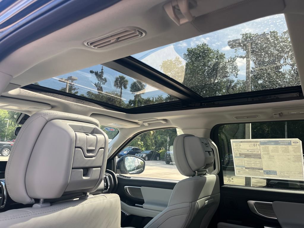 New 2026 Ford Expedition Platinum AWD/4WD image 8