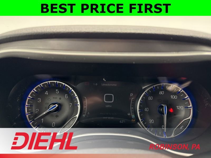 New 2026 Chrysler Pacifica Select image 33