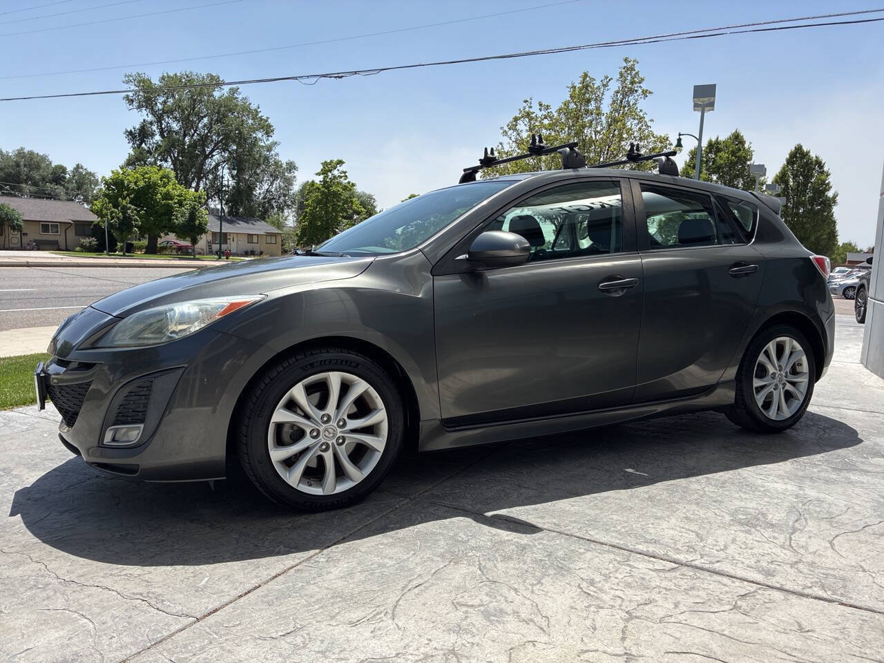 Used 2011 MAZDA MAZDA3 s Grand Touring w/ Tech Pkg FWD image 4