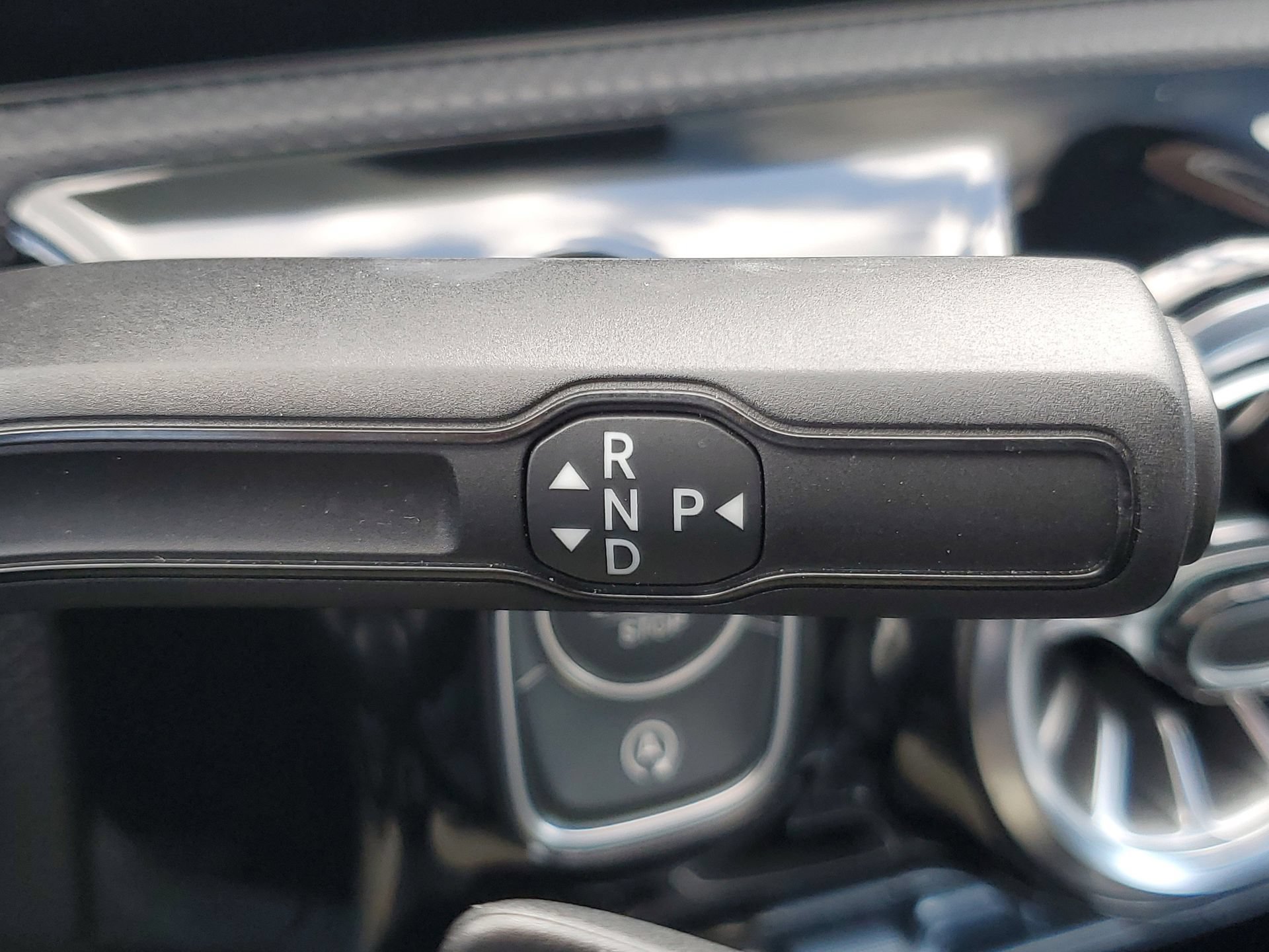 Used 2023 Mercedes-Benz CLA 250 4MATIC image 32