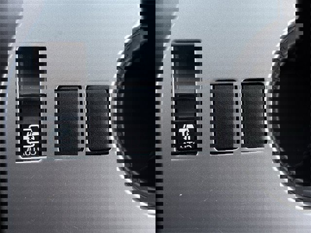 Used 2020 Toyota 4Runner SR5 image 21