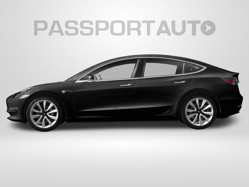 Used 2020 Tesla Model 3 Standard Range Plus RWD image 3