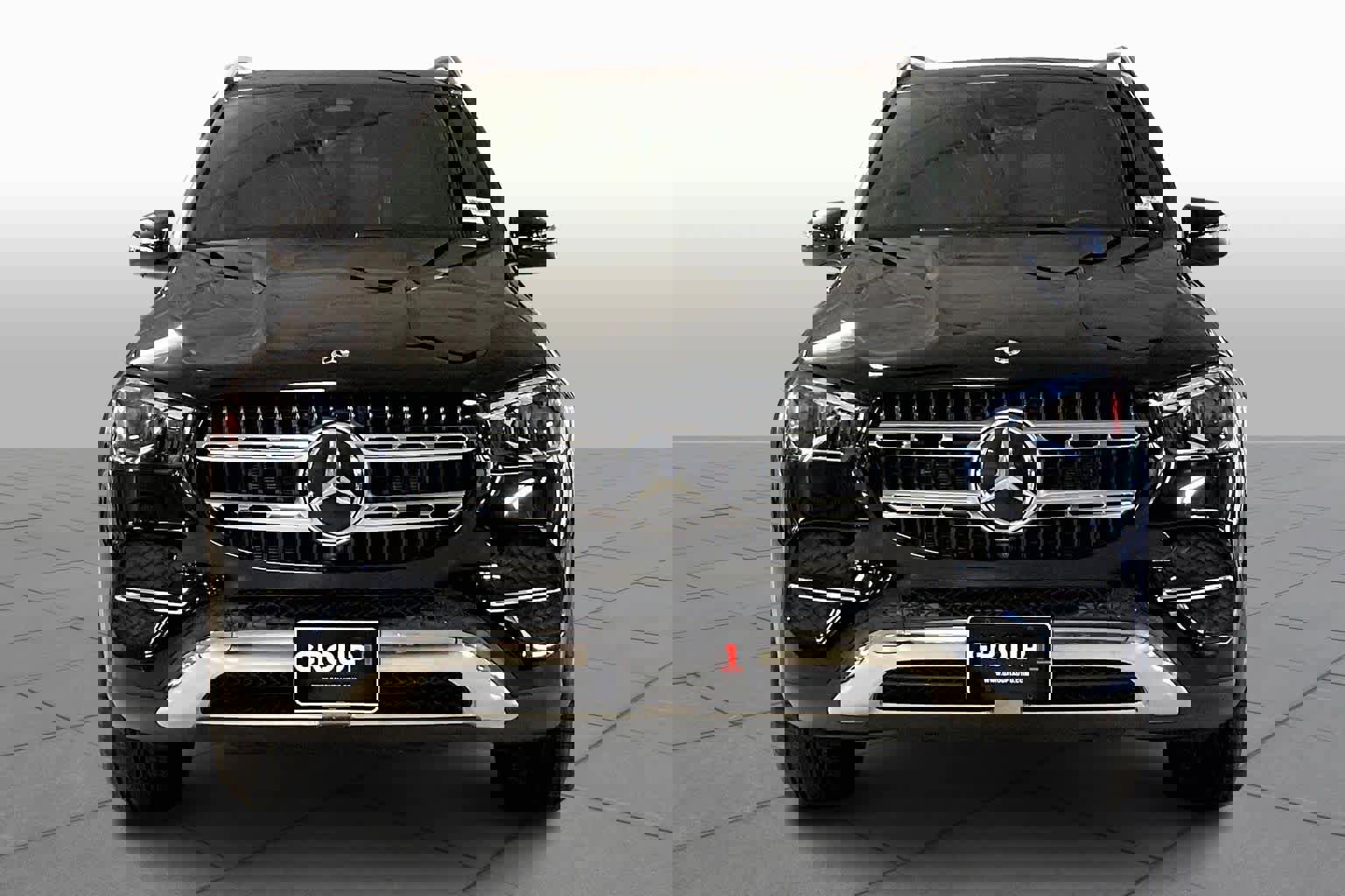 Used 2024 Mercedes-Benz GLE 350 4MATIC image 3