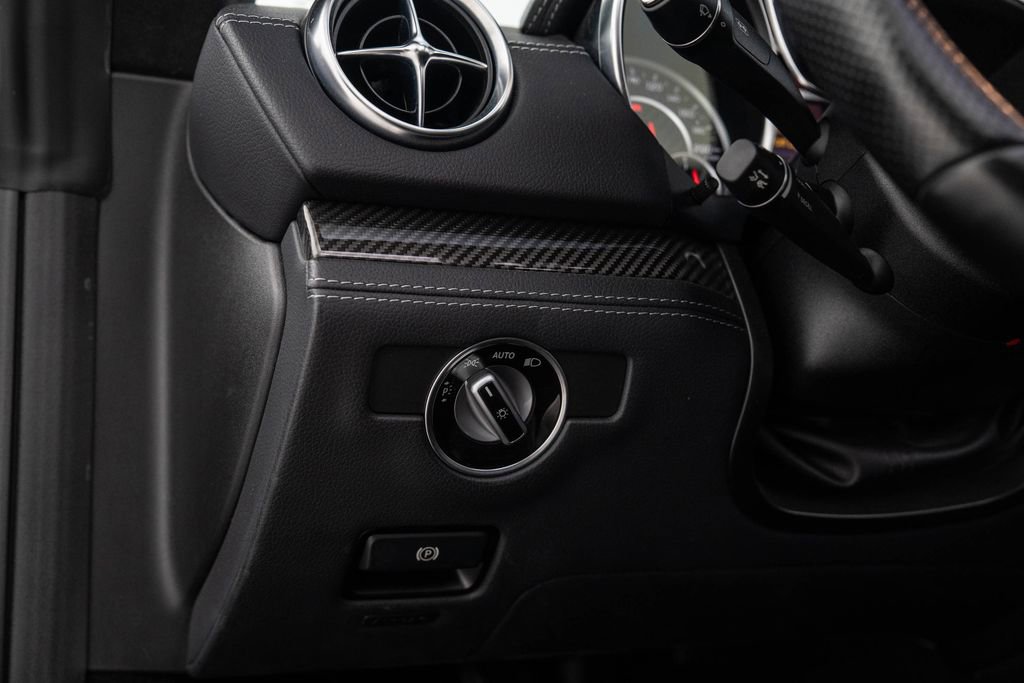 Used 2017 Mercedes-Benz SL 63 AMG image 15