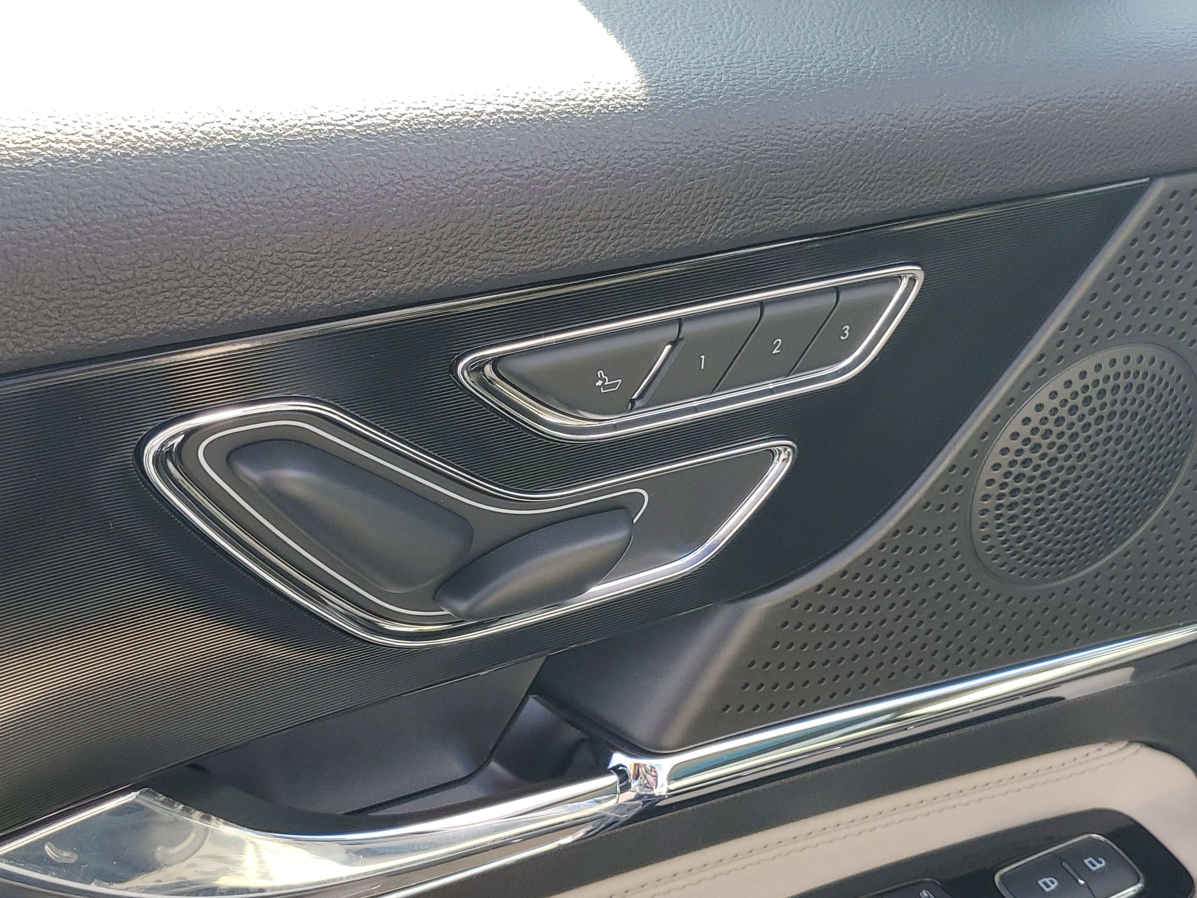 New 2026 Lincoln Corsair Reserve w/ Jet Appearance Package image 9