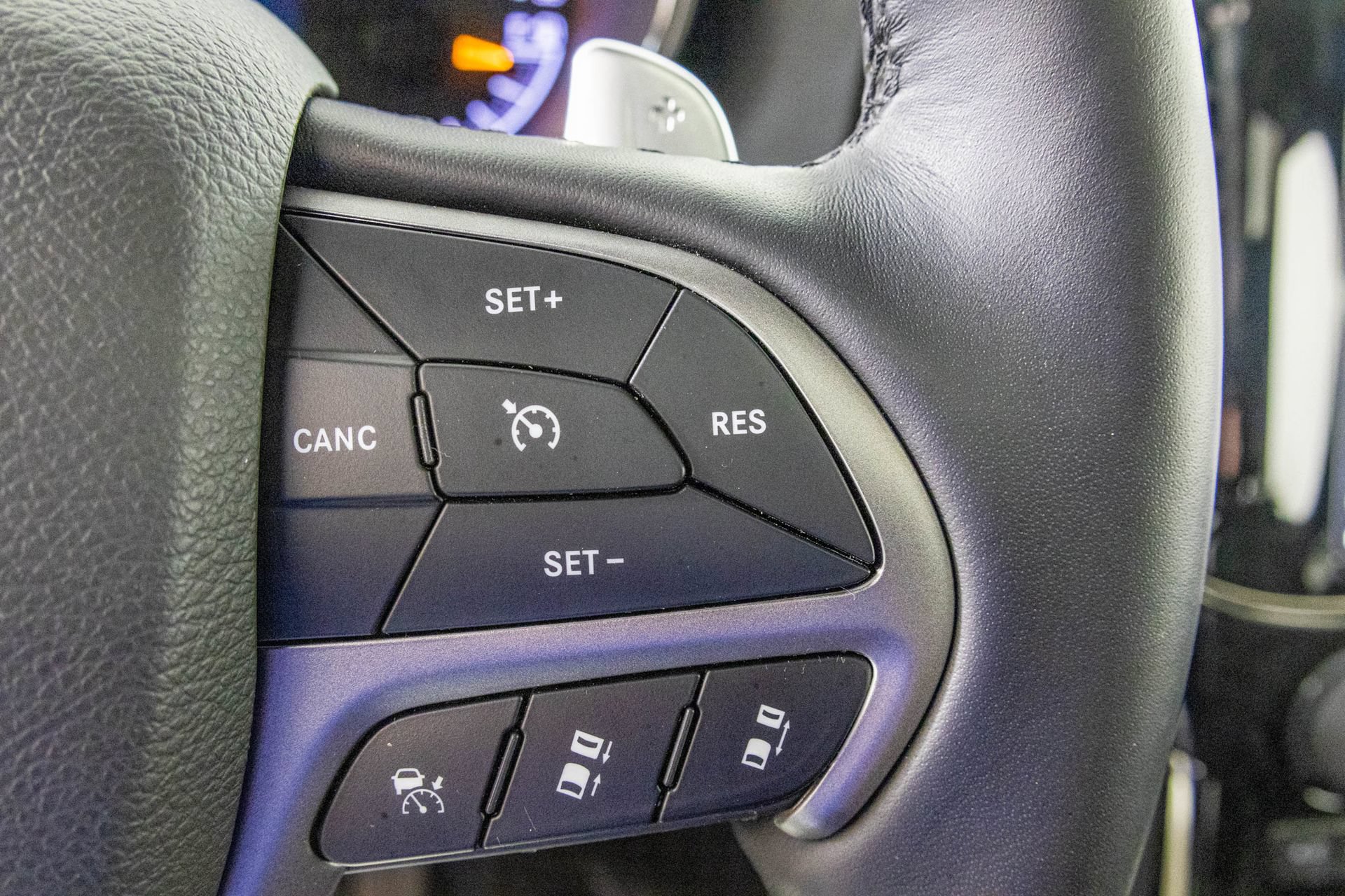 Used 2021 Jeep Grand Cherokee Limited X AWD/4WD image 36