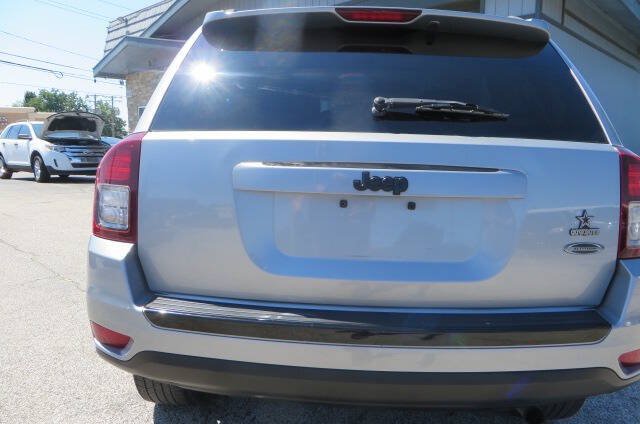 Used 2015 Jeep Compass Sport w/ Power Value Group FWD image 8