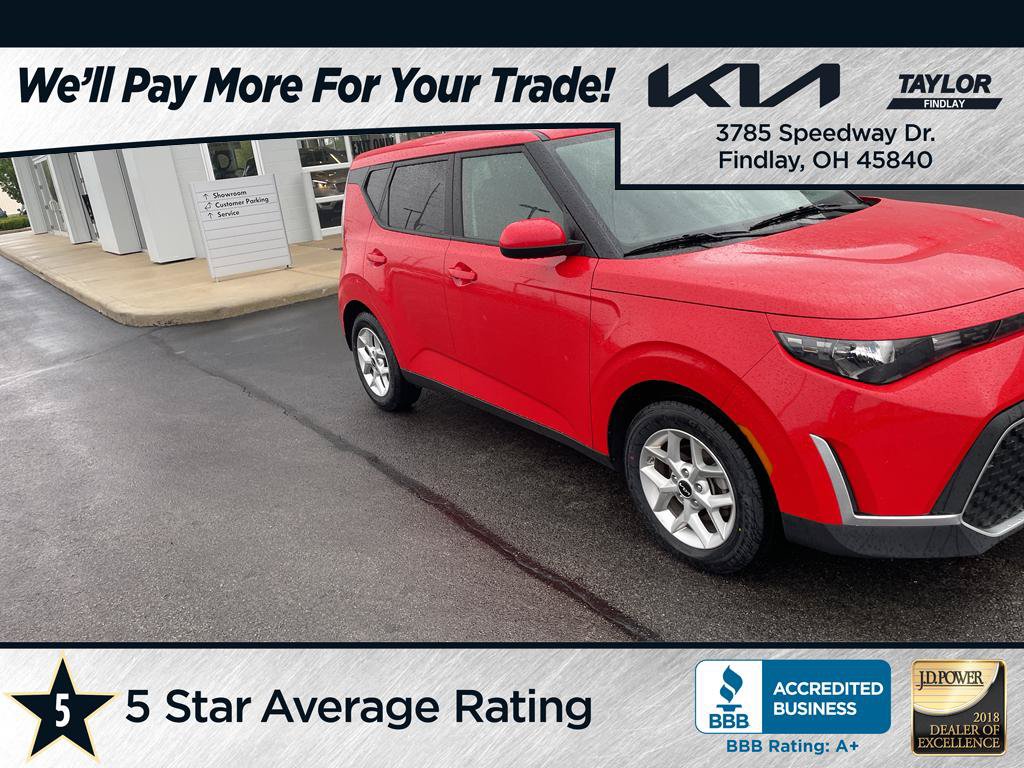 Used 2025 Kia Soul LX w/ LX Technology Package FWD image 1