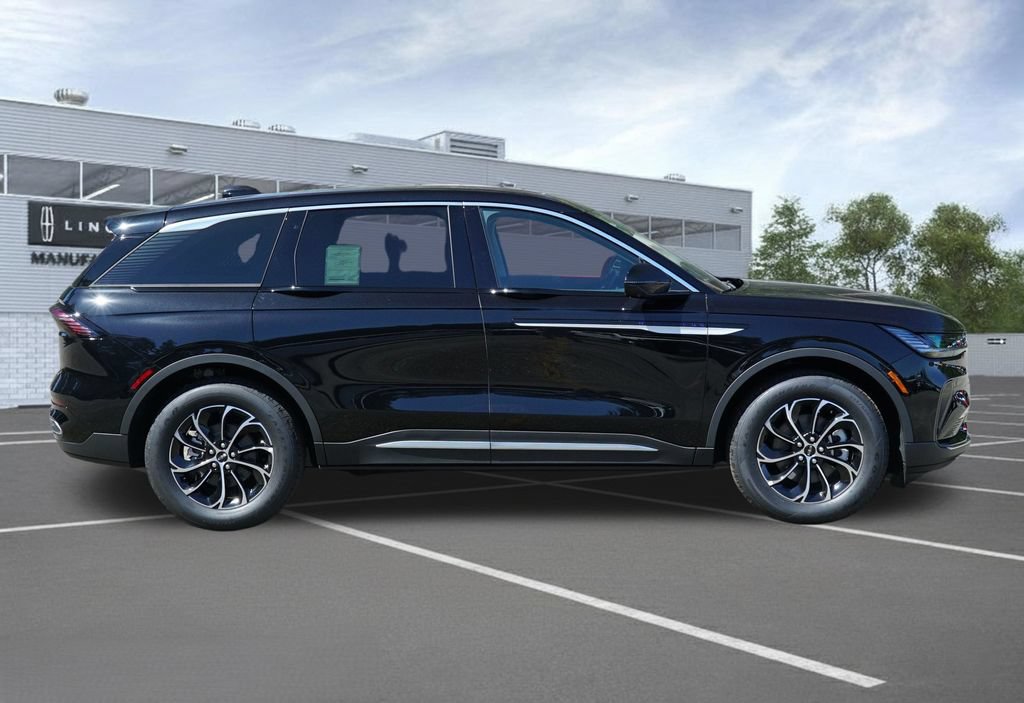 New 2026 Lincoln Nautilus Premier w/ Equipment Group 102A AWD/4WD image 3
