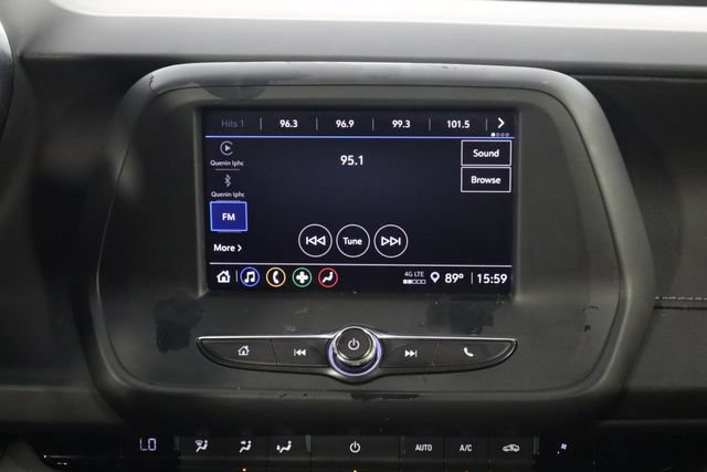 Used 2022 Chevrolet Camaro LT RWD image 27