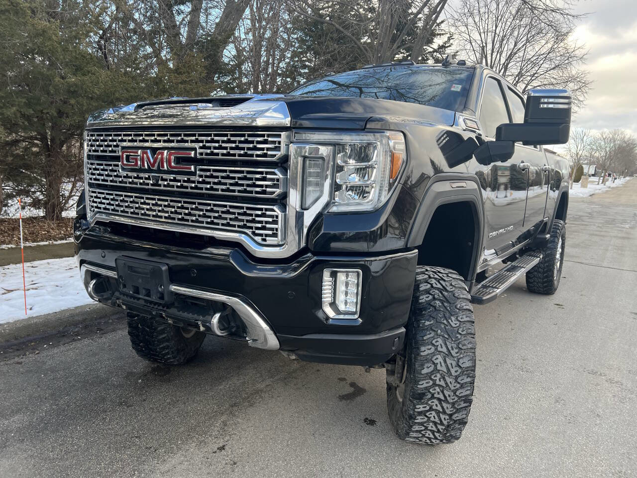 Used 2020 GMC Sierra 2500 Denali w/ Technology Package image 10