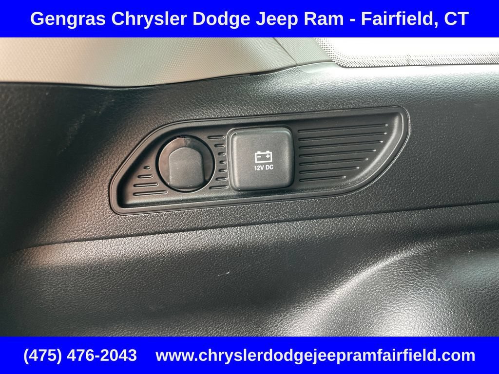 Certified 2023 Jeep Grand Cherokee Laredo X AWD/4WD image 31