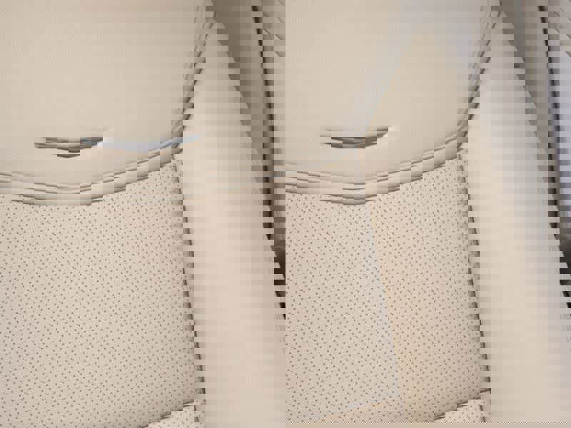 Used 2025 Cadillac XT6 Premium Luxury w/ LPO, Floor Liner Package image 21