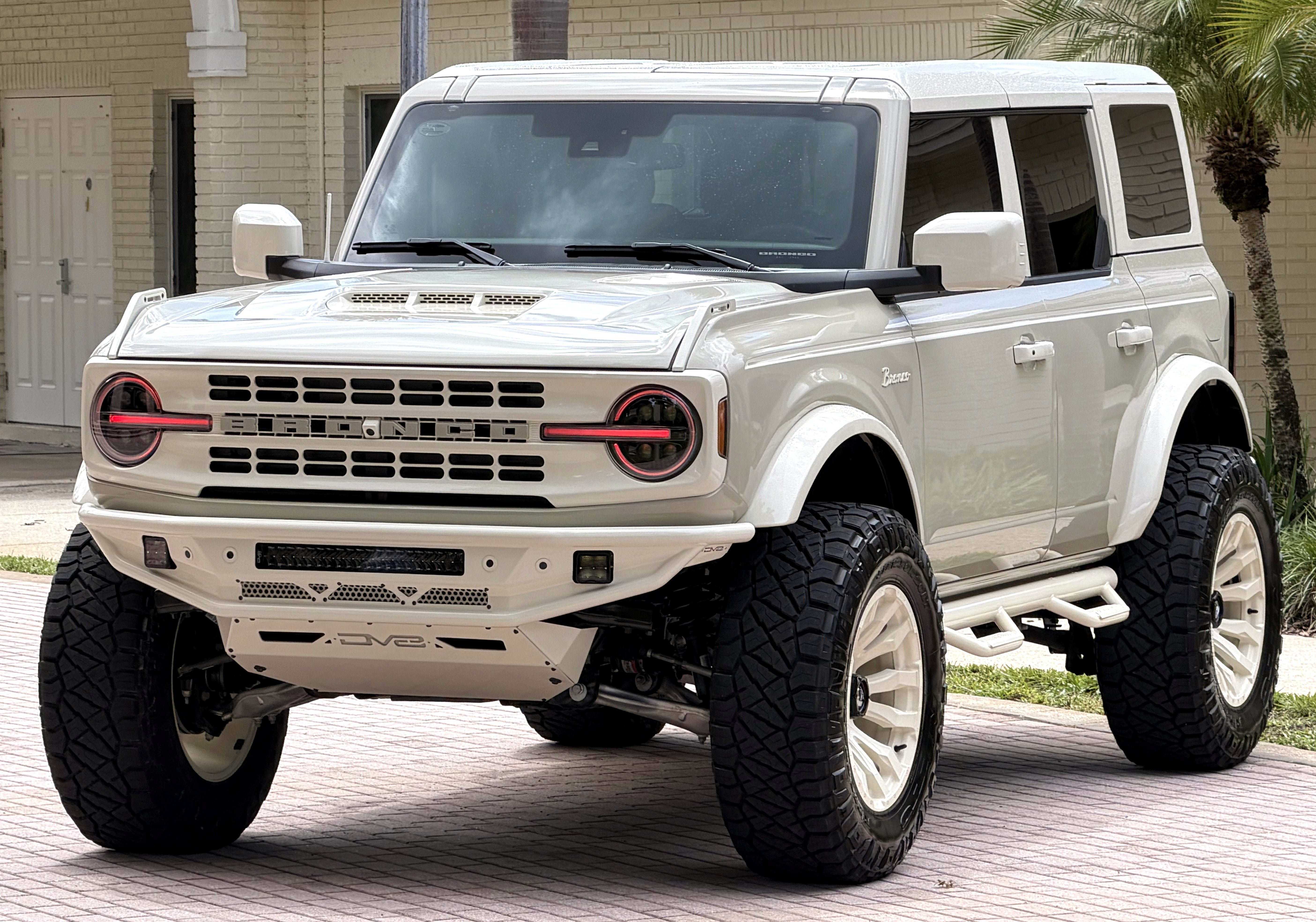 Used 2026 Ford Bronco Outer Banks AWD/4WD image 28