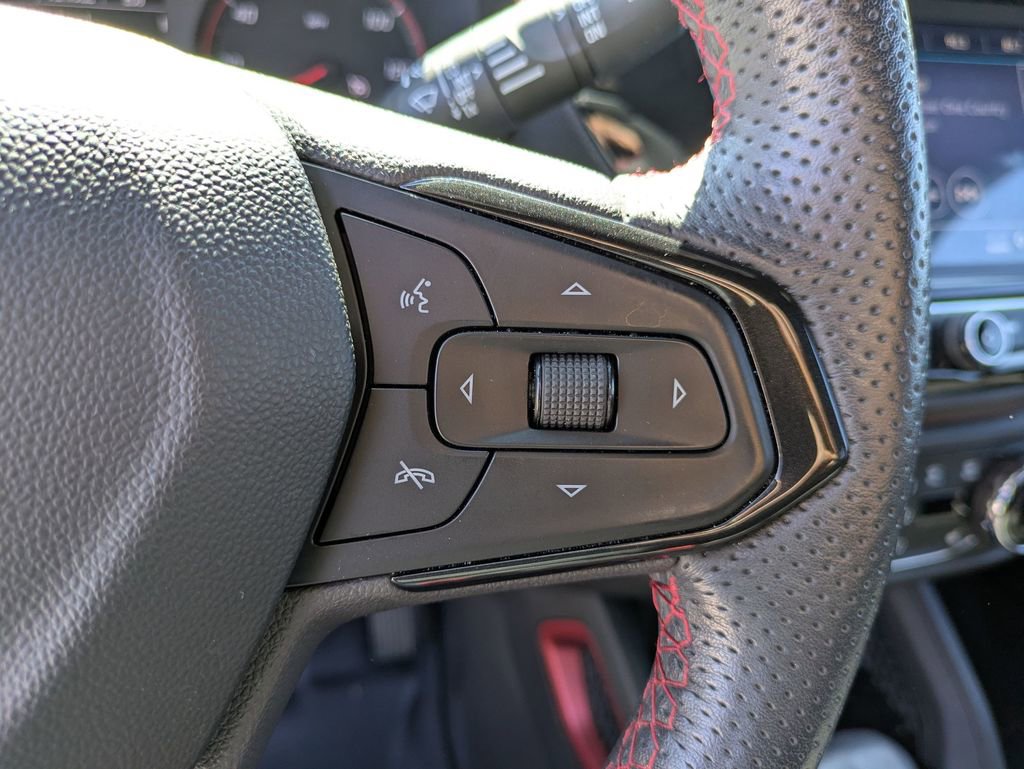 Used 2023 Chevrolet TrailBlazer RS w/ Convenience Package image 18