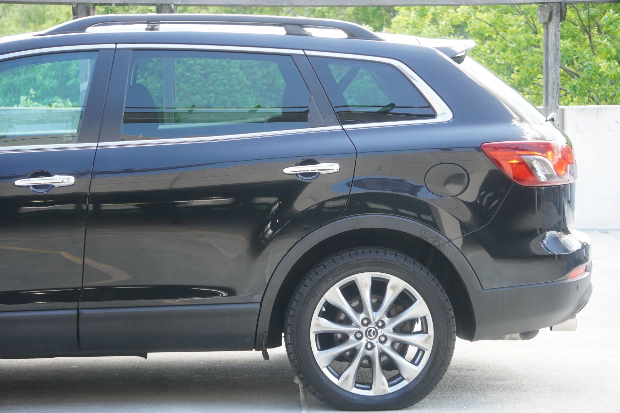 Used 2015 MAZDA CX-9 Grand Touring w/ GT Technology Package image 32