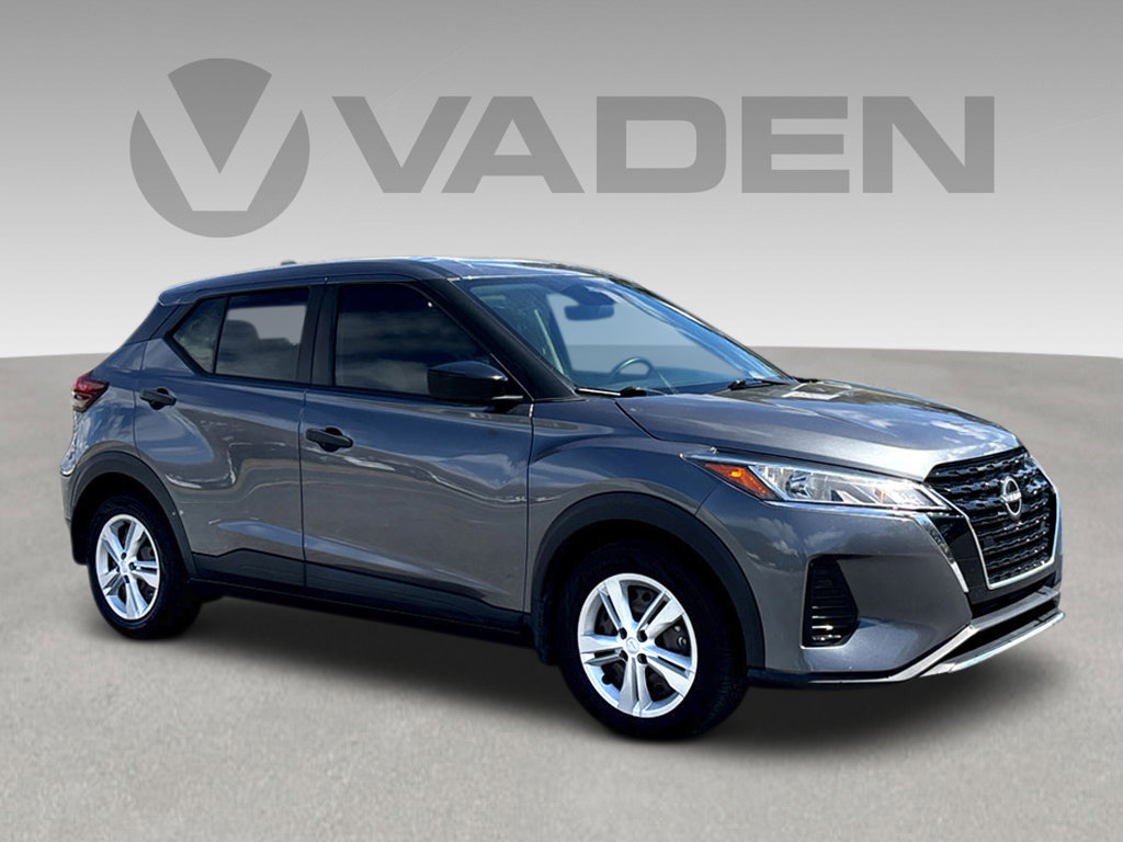Used 2023 Nissan Kicks S