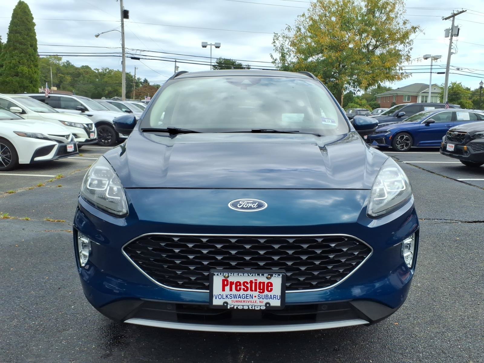 Used 2020 Ford Escape Titanium AWD/4WD image 6