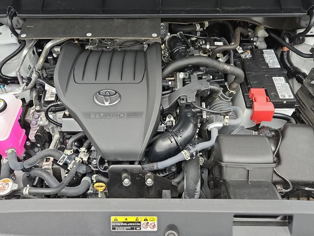Certified 2025 Toyota Highlander Limited AWD/4WD image 35