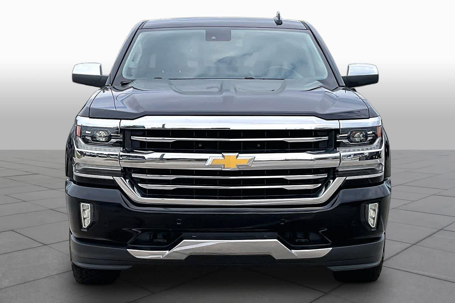 Used 2018 Chevrolet Silverado 1500 High Country AWD/4WD image 4