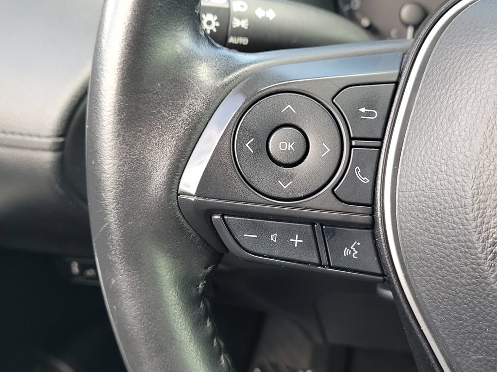 Certified 2024 Toyota Corolla Cross LE FWD image 9