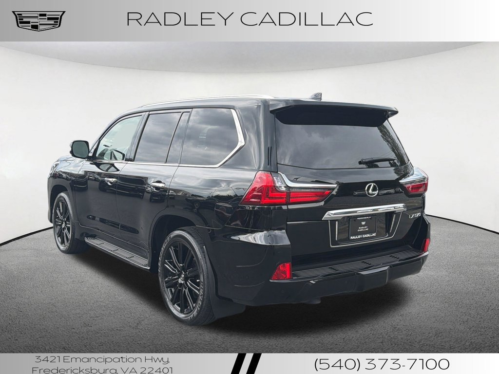 Used 2019 Lexus LX 570 4WD w/ Luxury Package image 18