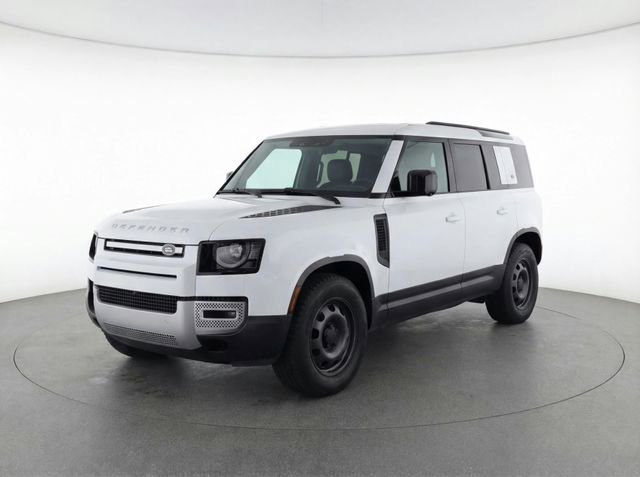 Used 2022 Land Rover Defender 110 image 25