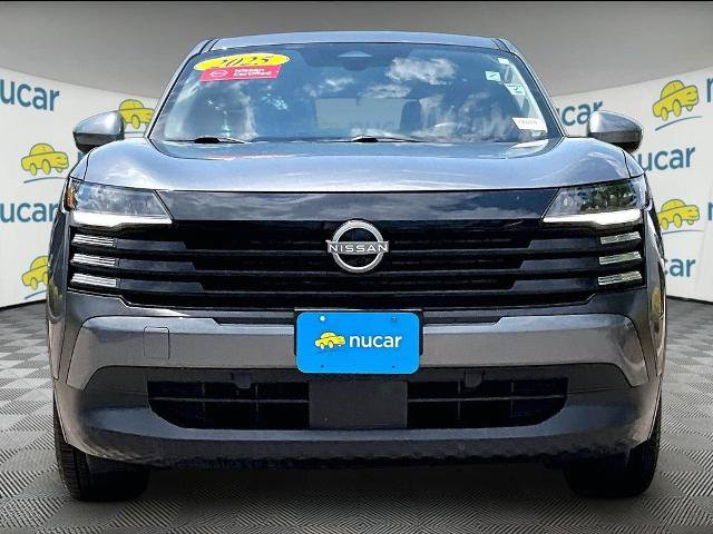 Certified 2025 Nissan Kicks SV AWD/4WD image 2
