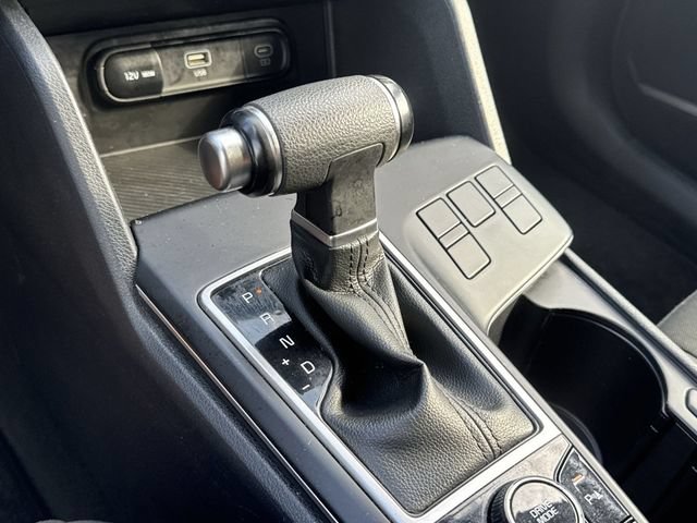 Used 2024 Kia Sportage LX FWD image 19