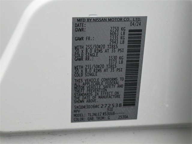 Used 2024 Nissan Pathfinder Platinum w/ Cargo Package image 30