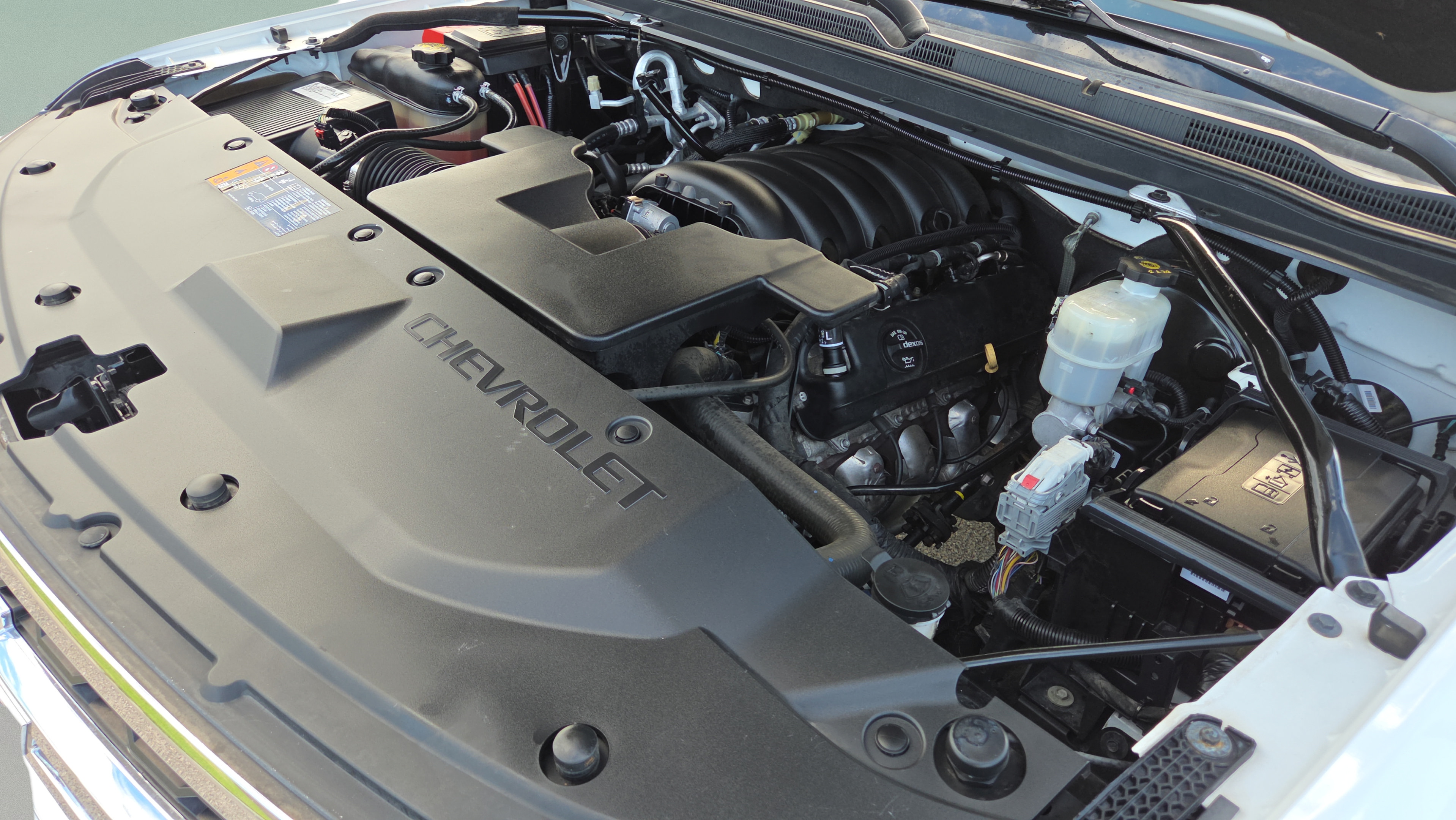 Used 2018 Chevrolet Suburban LT RWD image 20