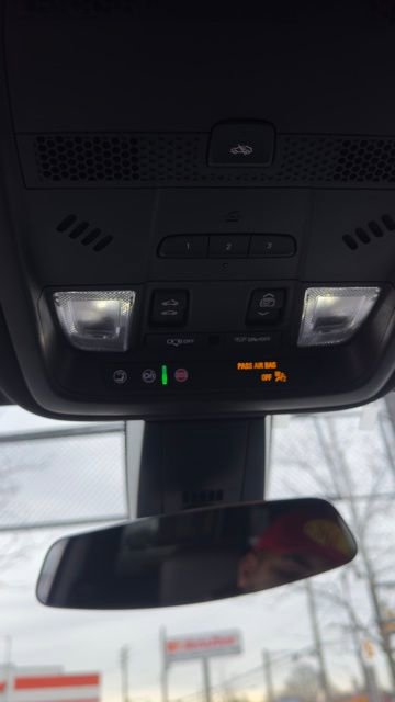 Used 2021 Cadillac XT6 Premium Luxury image 19