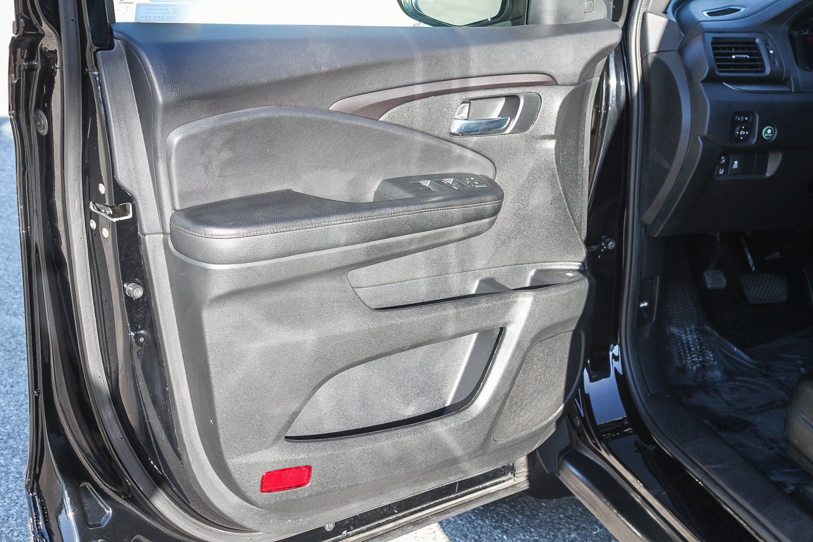 Used 2022 Honda Pilot Sport image 23