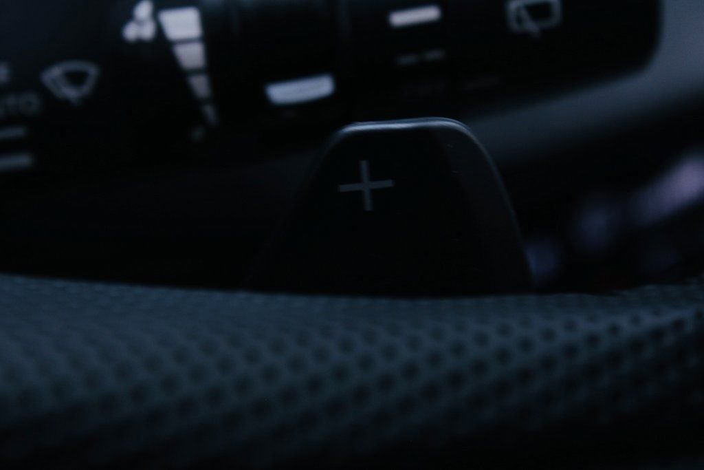 Used 2024 Mitsubishi Outlander SEL image 11