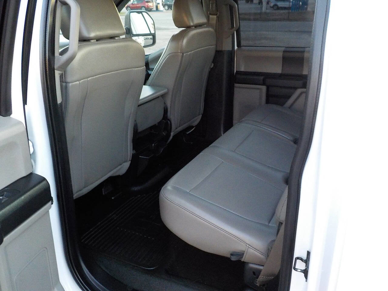 Used 2019 Ford F350 XL w/ Power Equipment Group image 23