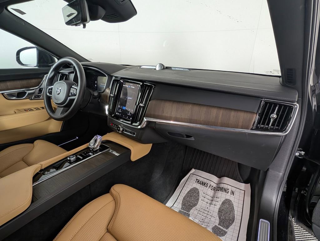 Used 2024 Volvo S90 B6 Ultimate image 19