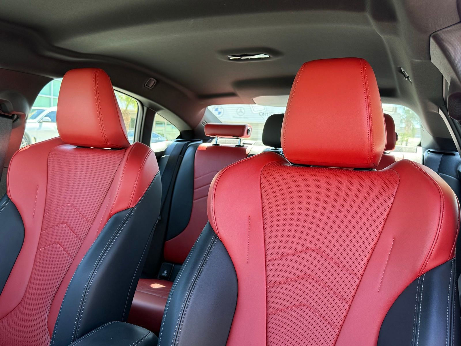 Used 2025 BMW 228i xDrive w/ Technology Package image 23