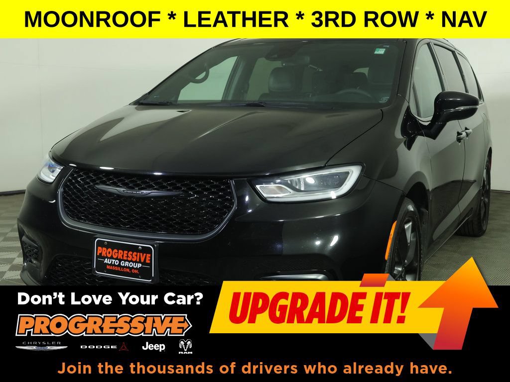 Used 2025 Chrysler Pacifica Limited