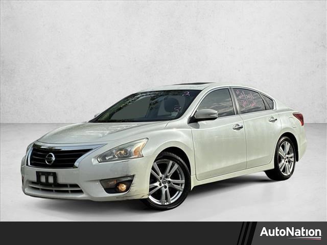Used 2013 Nissan Altima 3.5 SV w/ Navigation Pkg