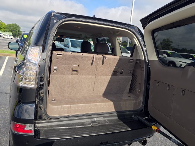 Used 2017 Lexus GX 460 Premium AWD/4WD image 15