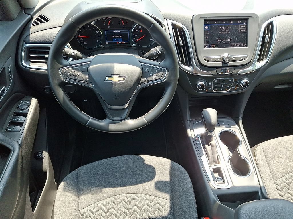 Used 2023 Chevrolet Equinox LT FWD image 11