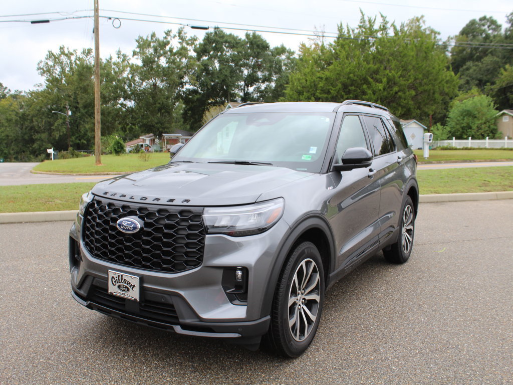 Used 2026 Ford Explorer ST-Line AWD/4WD image 4