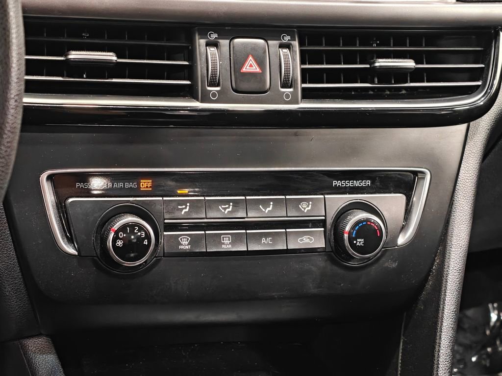 Used 2017 Kia Optima LX FWD image 10