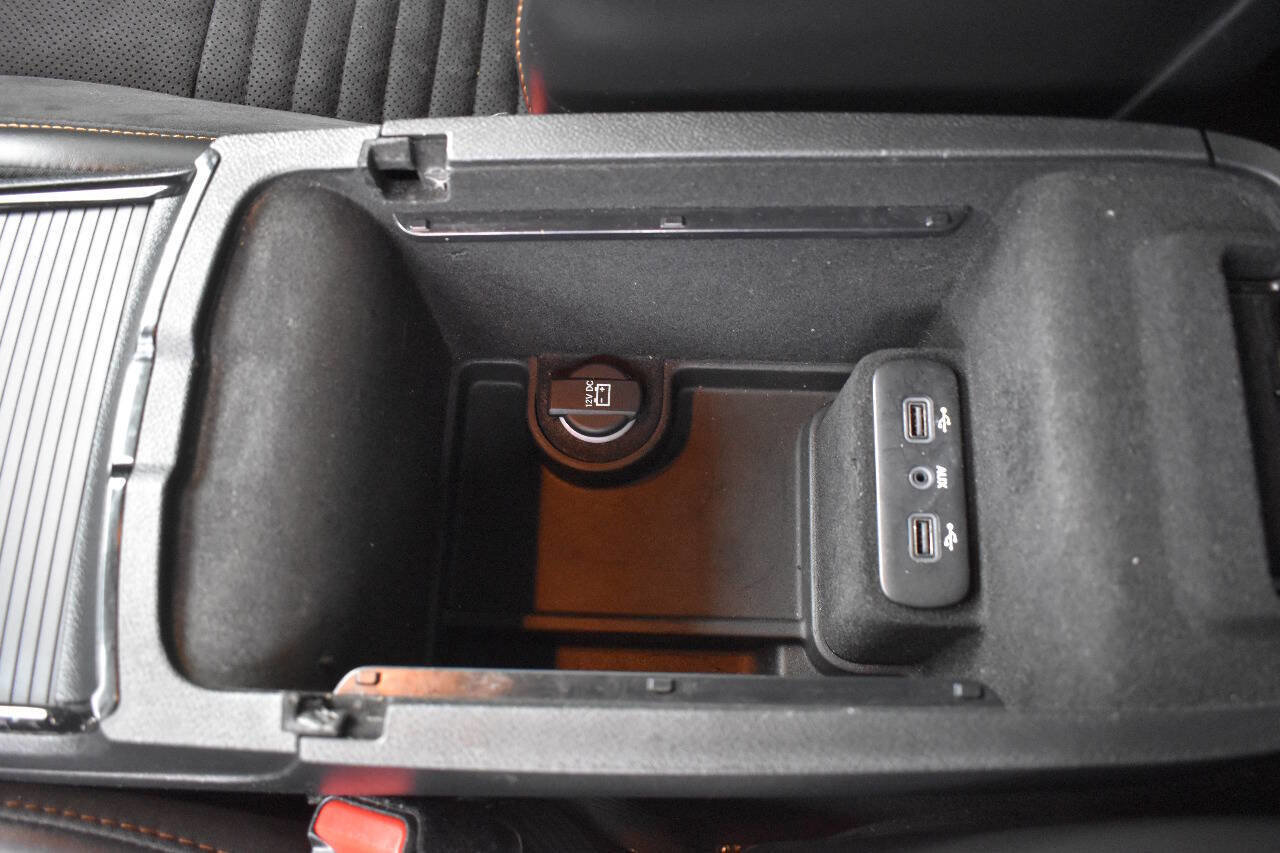 Used 2018 Dodge Charger R/T image 31