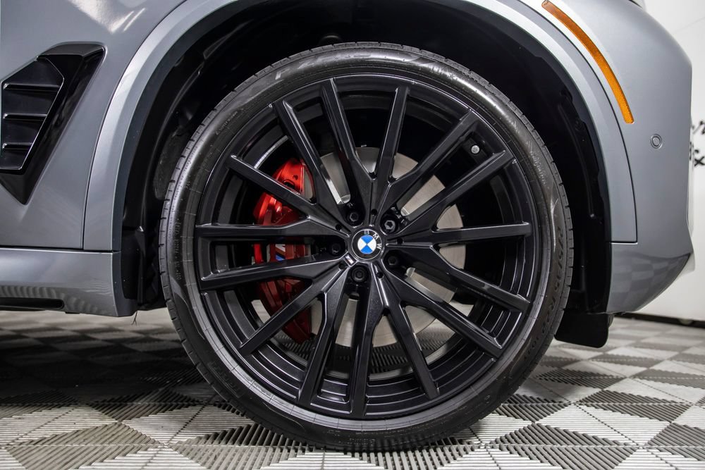 Used 2025 BMW X5 M60i w/ Executive Package AWD/4WD image 39