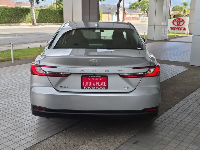 Used 2025 Toyota Camry LE FWD image 9