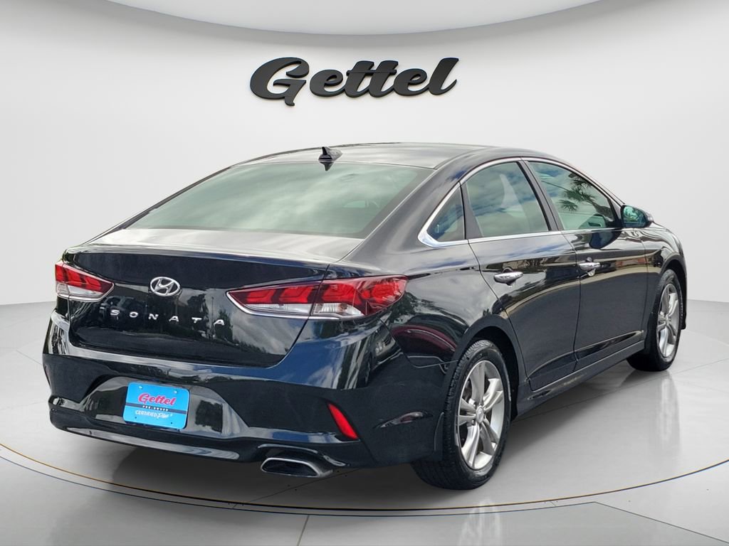 Used 2019 Hyundai Sonata SEL w/ Tech Package 02 FWD image 9
