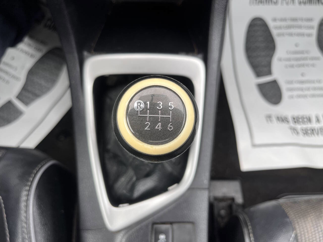 Used 2015 Toyota Corolla S image 13