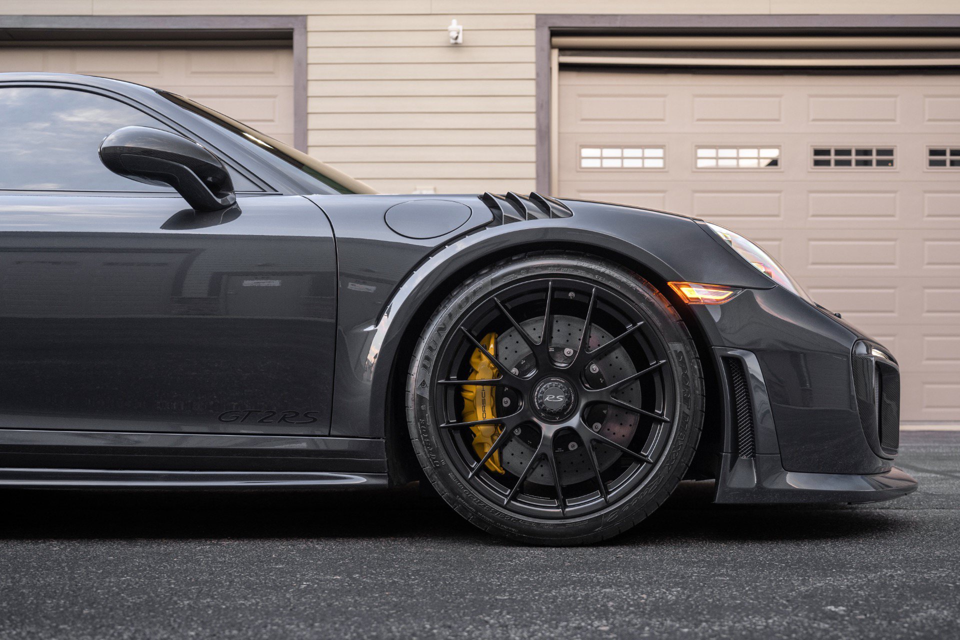 Used 2018 Porsche 911 GT2 RS RWD image 69
