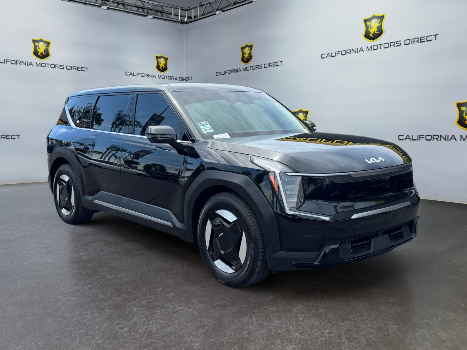 Used 2024 Kia EV9 Light Long Range RWD image 7